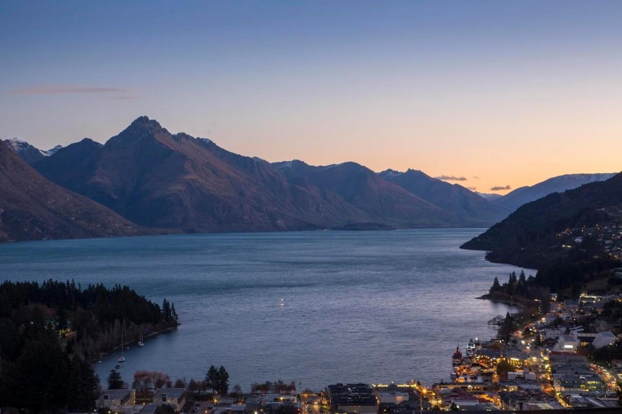 Villa De Luxe, A Relax It'S Done Luxury Holiday Home Queenstown Extérieur photo