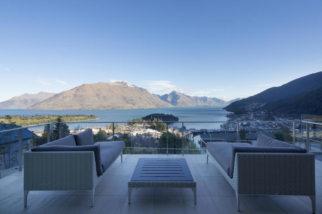 Villa De Luxe, A Relax It'S Done Luxury Holiday Home Queenstown Extérieur photo